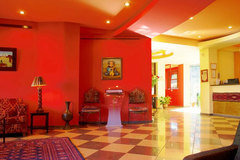 Betsy's Hotel