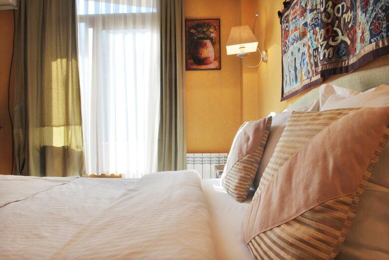 Betsy's Hotel