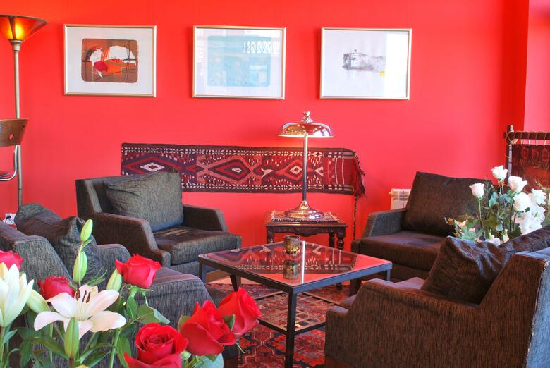 Betsy's Hotel