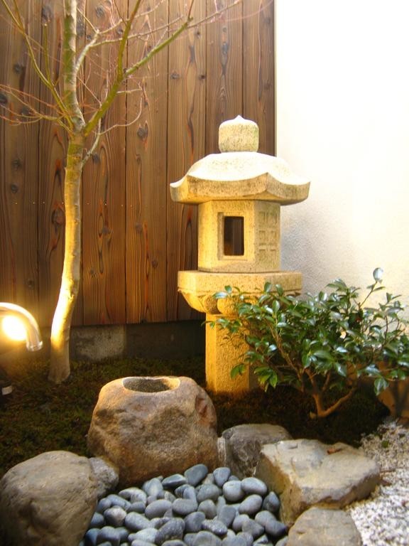 Wakakusa-an