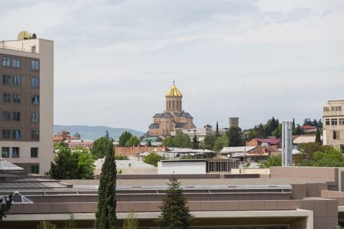 Big Begi Hotel
