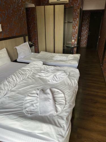 7 Baits Hotel And Hostel