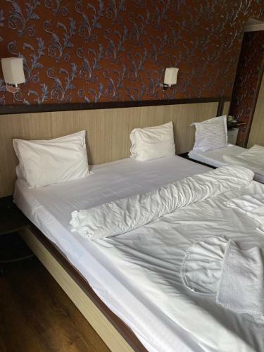 7 Baits Hotel And Hostel