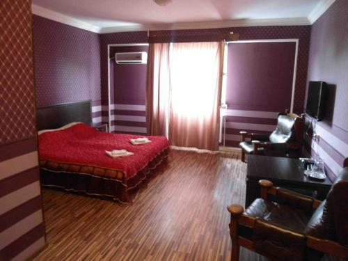 Hotel Georgia 444