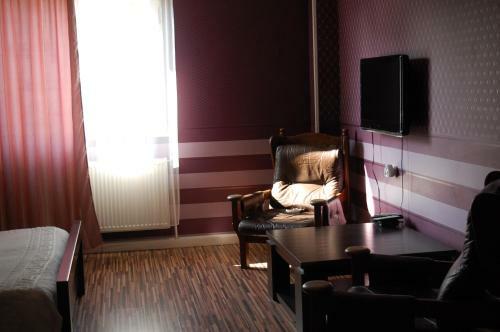 Hotel Georgia 444