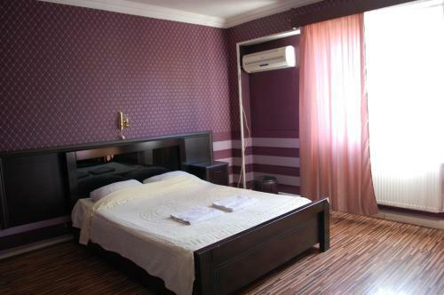 Hotel Georgia 444