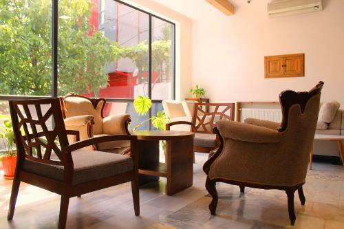 Alliance Hotel