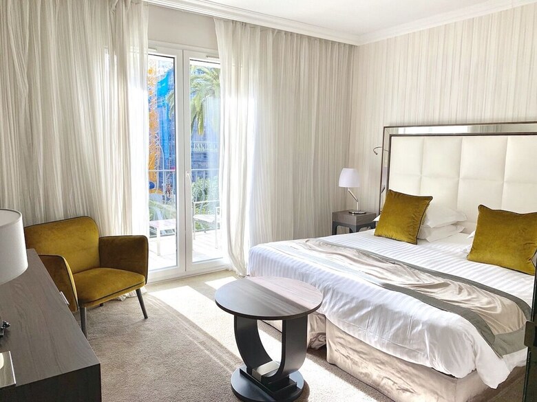 Hotel Canberra