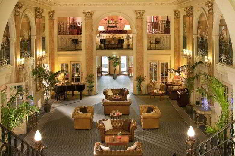 Hotel Univers