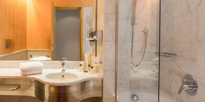 Hotel UNA Tocq