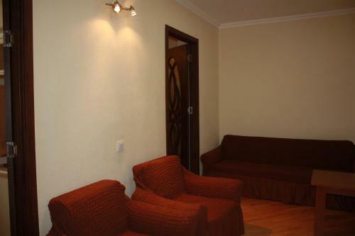 Paradise Hotel
