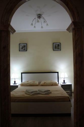 Paradise Hotel