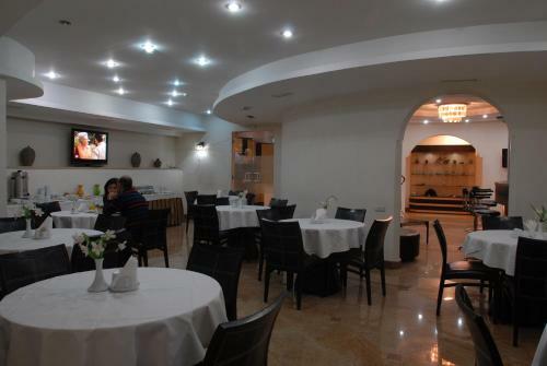 Hotel Vedzisi