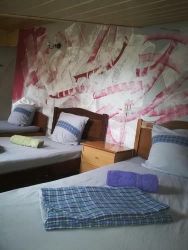 Hostal St Hostel