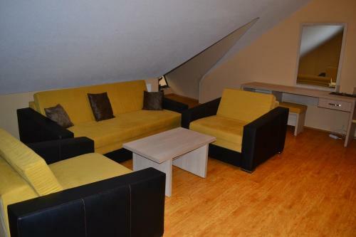 Nitsa Hotel