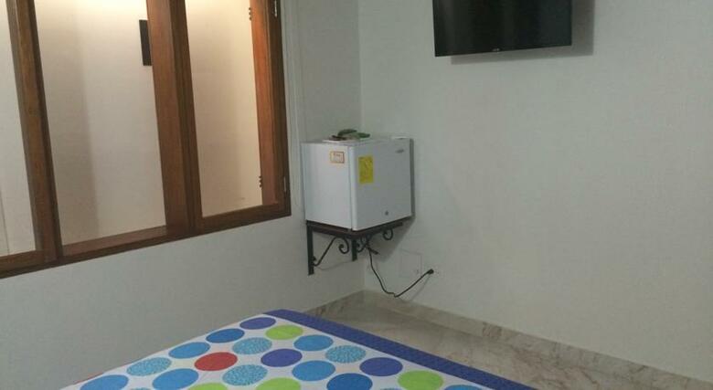 Hotel Porton Colonial