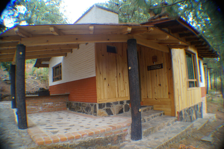 Caba�as Del Bosque