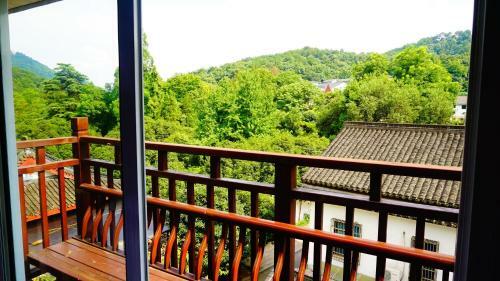 Westlake Youth Hostel Manjuelong Branch
