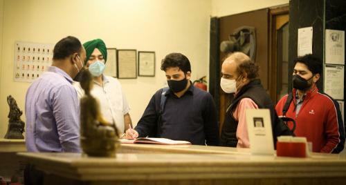 Hotel Silver Shine New Delhi - Comfort Stay