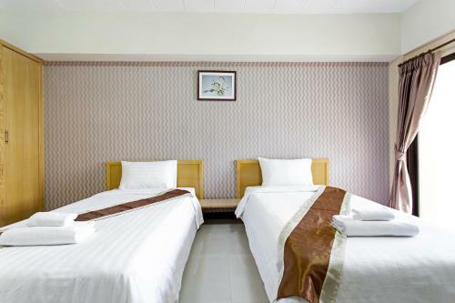 P-park Hotel Near Yanhee Hospital