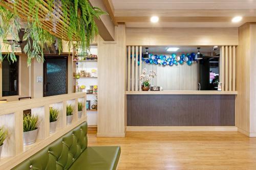 P-park Hotel Near Yanhee Hospital