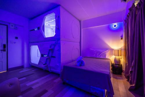 Infinite Hotel