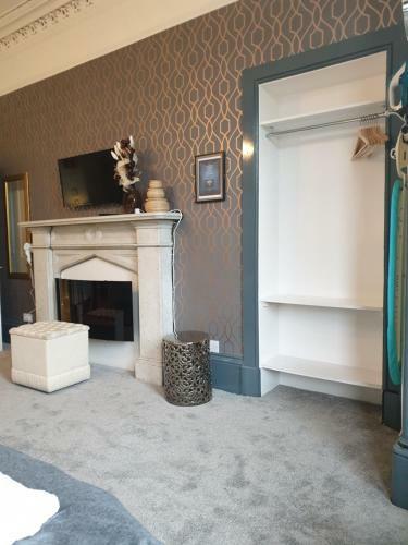 Hostal Dundee Terrace - Rooms In The City