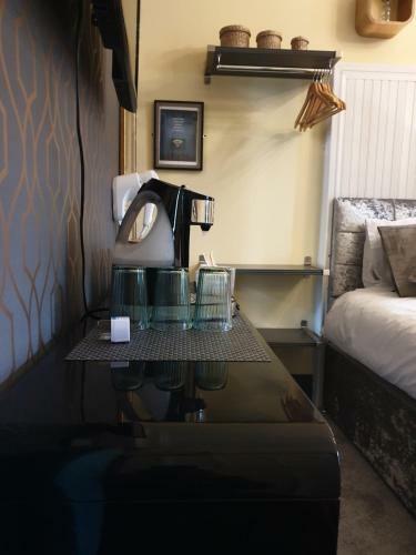 Hostal Dundee Terrace - Rooms In The City