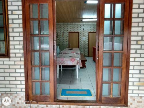Casa A 300m Da Praia de Zimbros Com Ar Condicionado