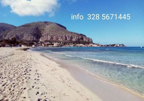 Mondello Apartment