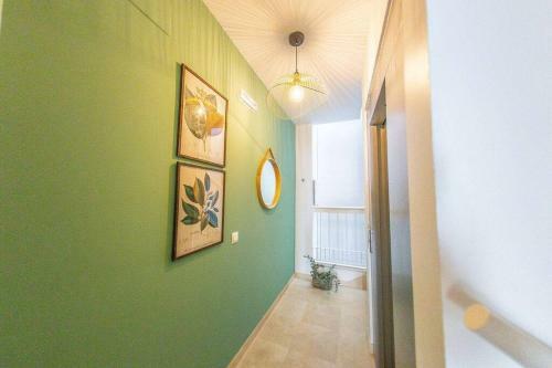 Apartamento Next To The Mushrooms, Bird Room.