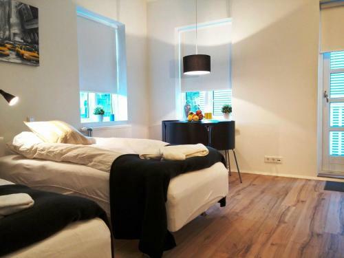 Alfred's Studio Apartments