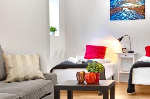 Alfred's Studio Apartments