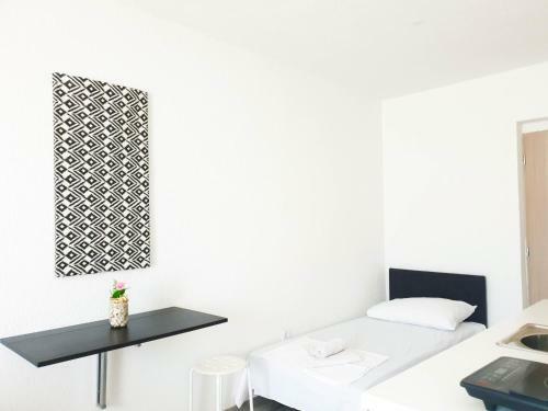 Hostal Anifil Pool Apartments