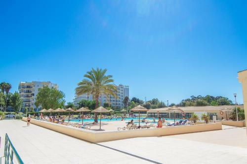 Flor Da Beira Apartments