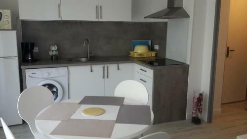 Apartamento Gris