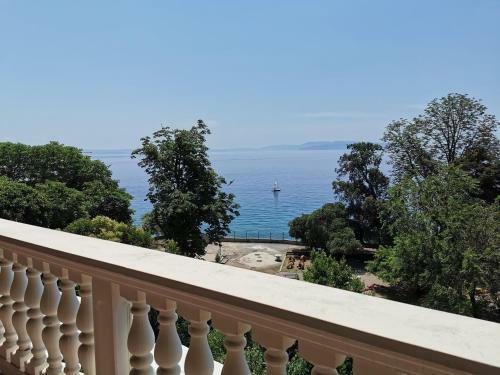 Apartamento Golden View