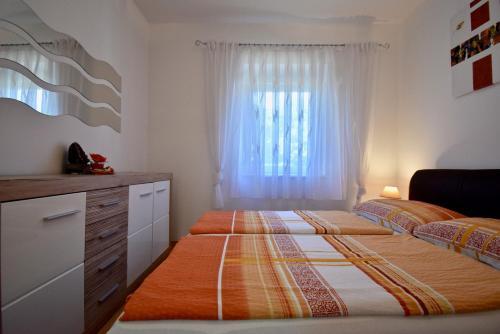 Holiday House With Sea View And Bbq Grill