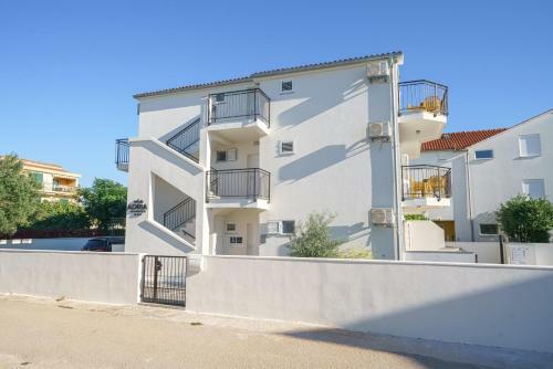 Apartamento Viaadria Residence
