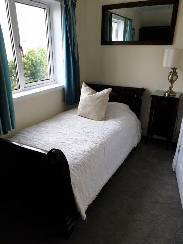 Cliffe House Bed & Breakfast