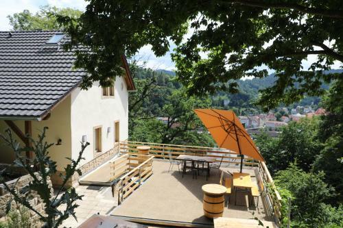 Apartamento Luxusboofe - Ferienhaus Am Lilienstein