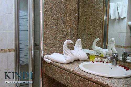 Kindi Hotel And Suites