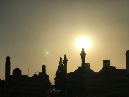 Sun Rise Hotel