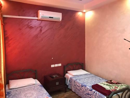Sun Rise Hotel