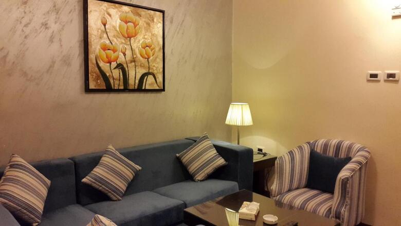 Al Thuraya Hotel