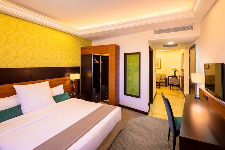 Corp Amman Hotel