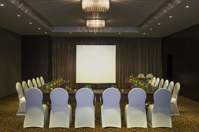 Corp Amman Hotel