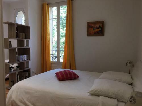 Apartamento Nice Grand Appartement Face Jardin