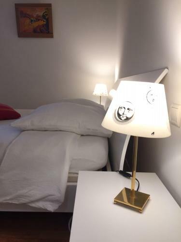 Apartamento Nice Grand Appartement Face Jardin