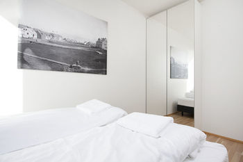 Einholt Apartments